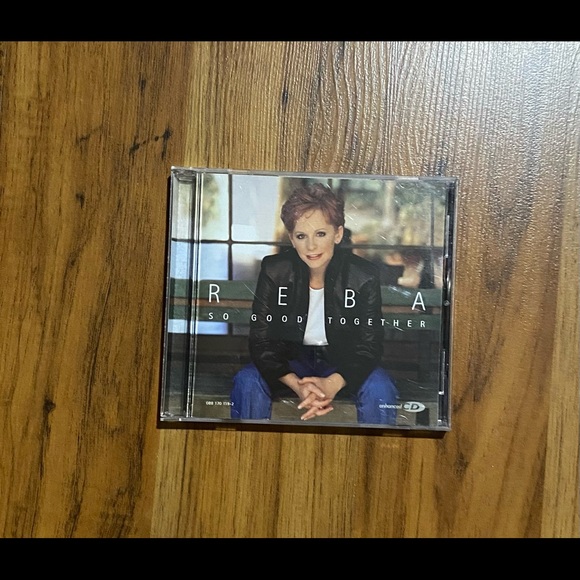 🎉Host Pick🎉 Reba McEntire CD 💿 So Good Together - Picture 3 of 16